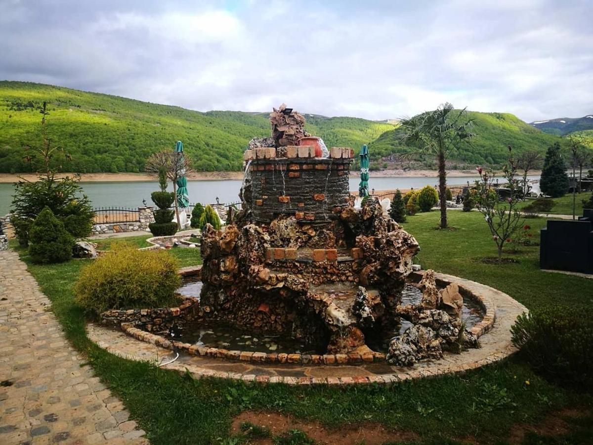 Rey Hotel Mavrovo Luaran gambar