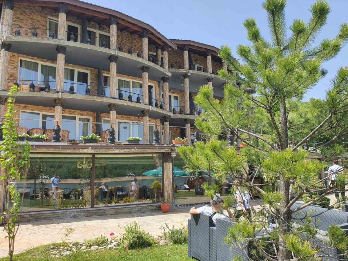 Rey Hotel Mavrovo Luaran gambar