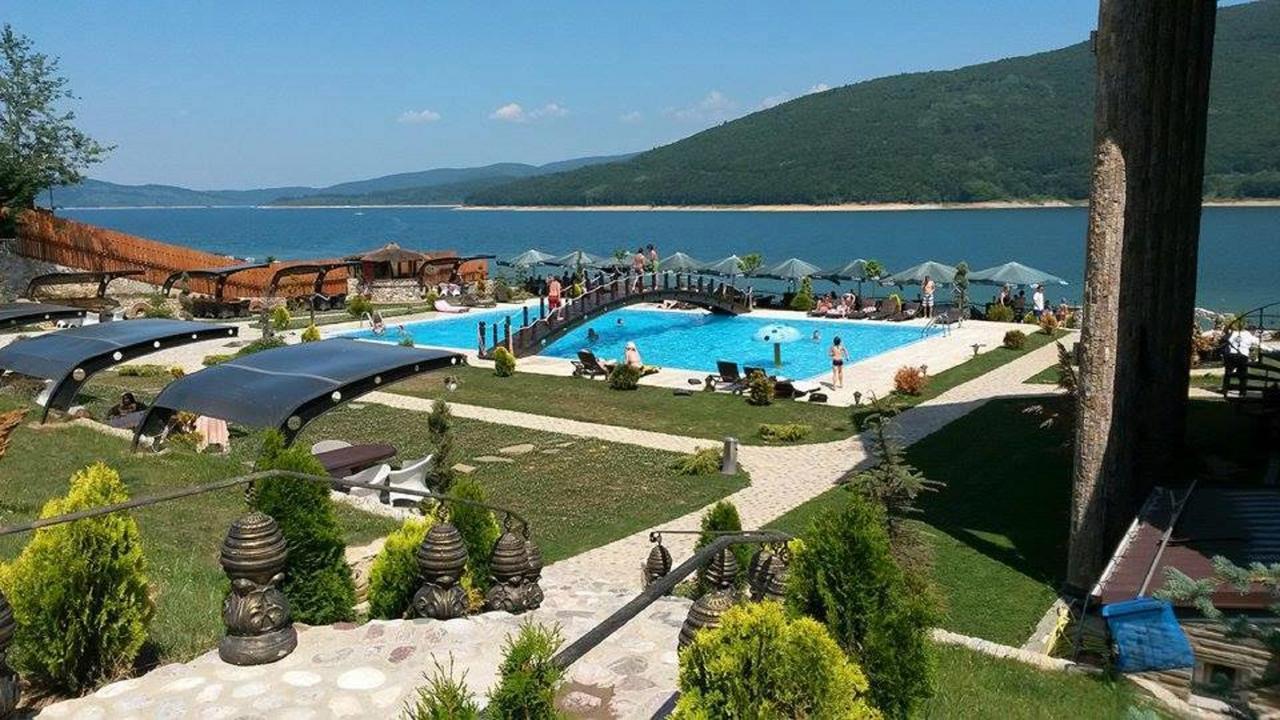 Rey Hotel Mavrovo Luaran gambar