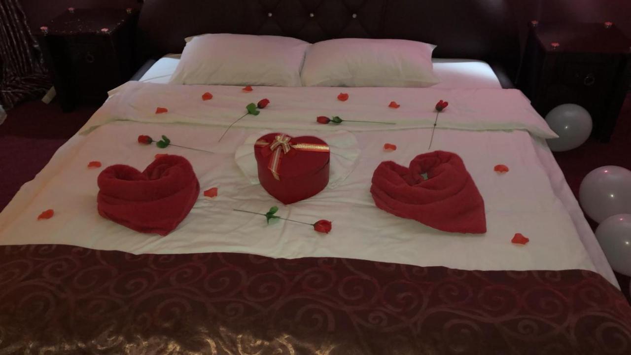 Rey Hotel Mavrovo Luaran gambar