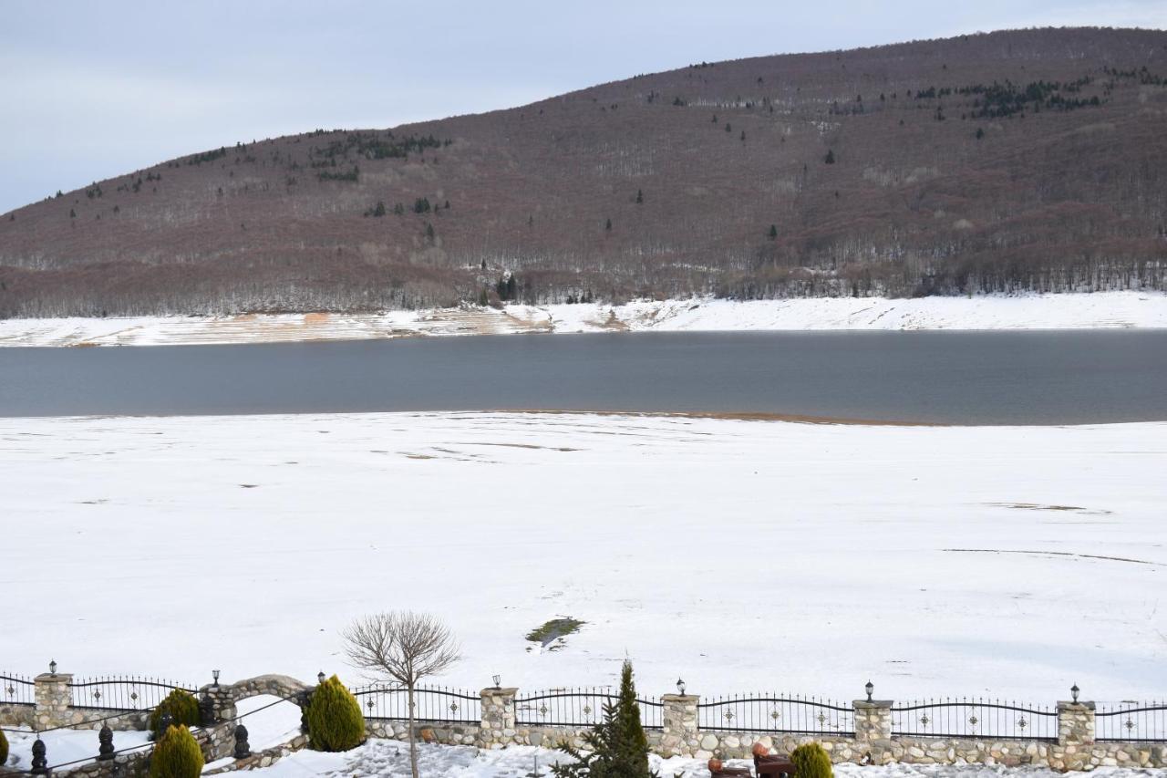 Rey Hotel Mavrovo Luaran gambar