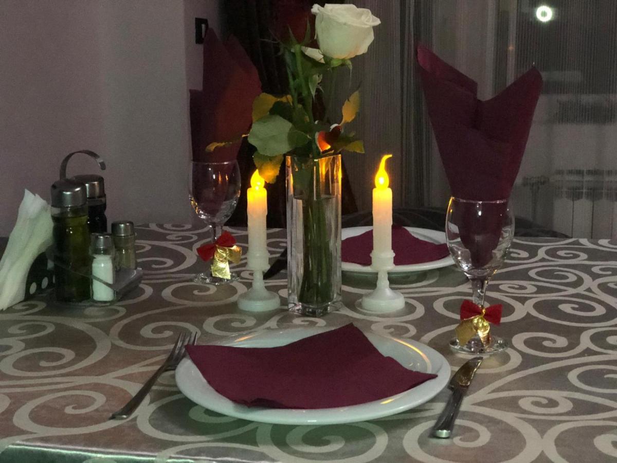 Rey Hotel Mavrovo Luaran gambar