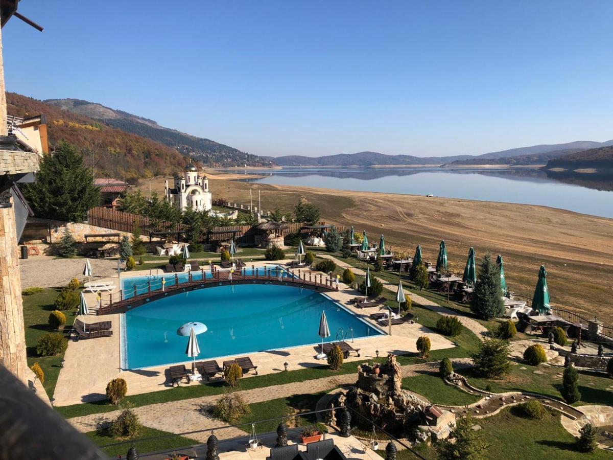 Rey Hotel Mavrovo Luaran gambar